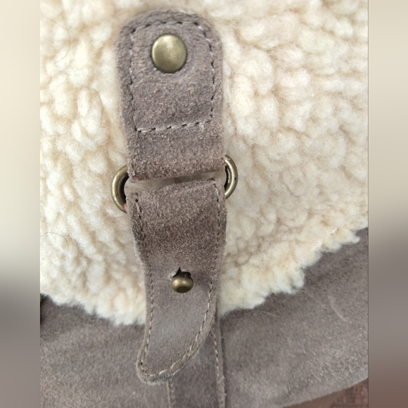 SOLD - Picture 2 of 11